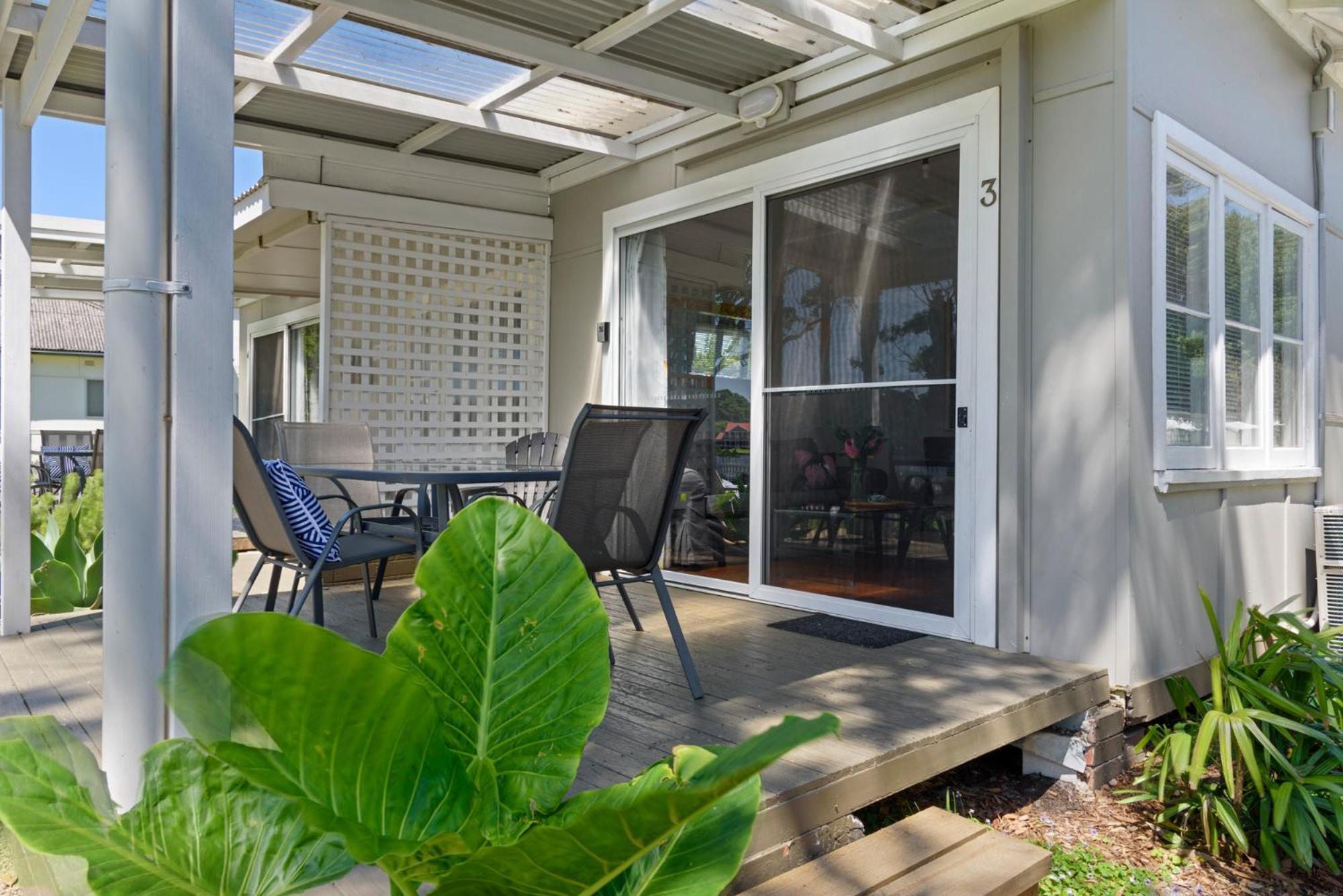 ססקס אינלט Calm Waters Waterfront Cottages חדר תמונה